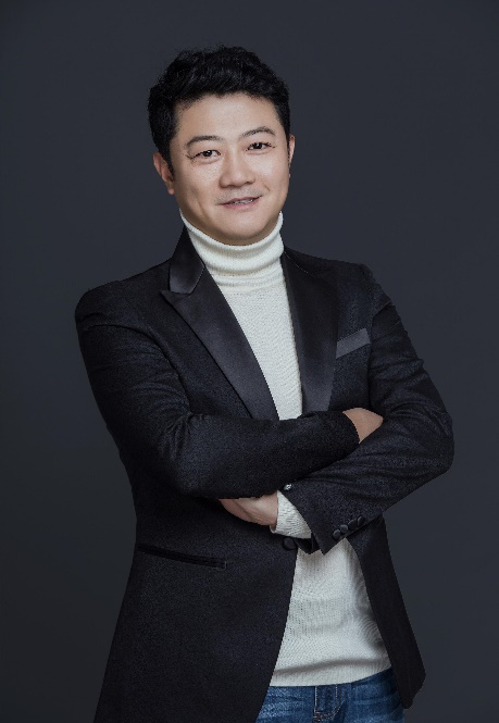 万里 银行信贷营销与风控专家